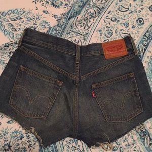 Levi’s 501 denim shorts